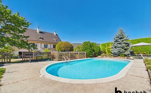 Haus in Myans, Auvergne-Rhone-Alpen, Frankreich 1