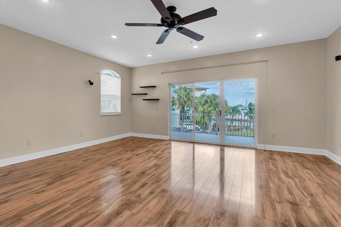 Townhouse in St. Pete Beach, Florida, United States 5 - 18899153