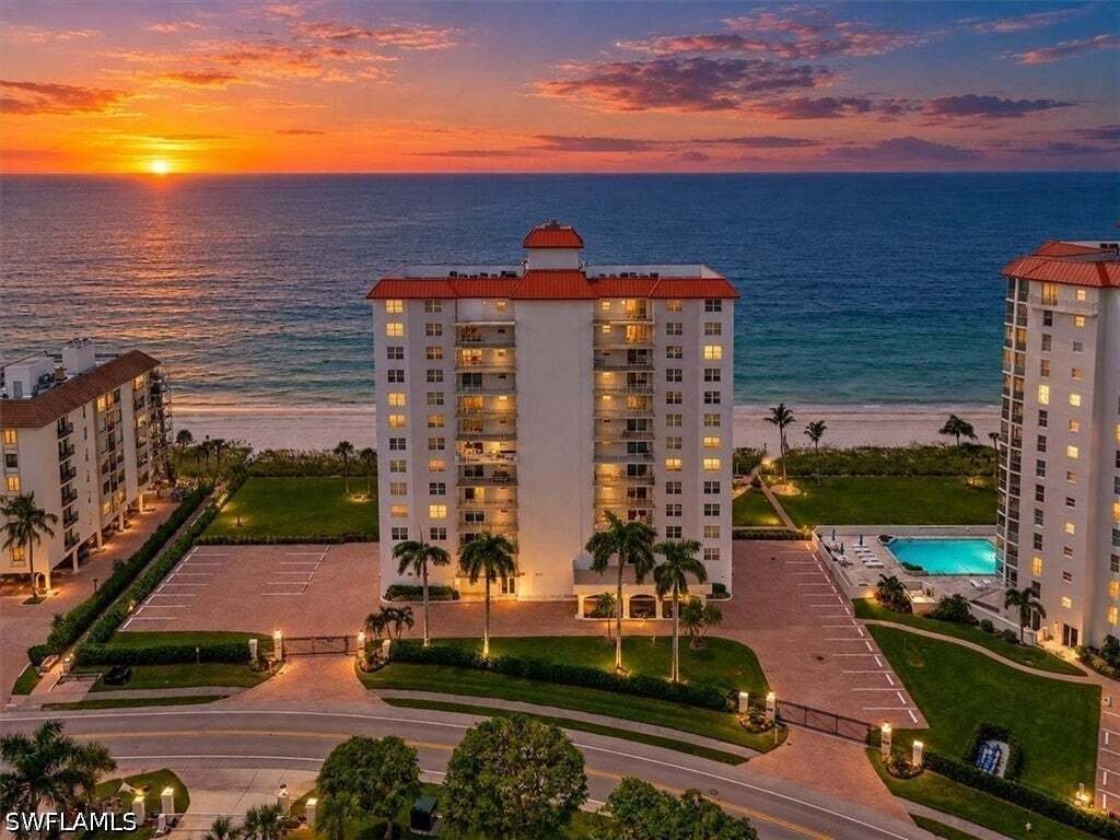 Condo in Naples, Florida, United States 2 - 18898819