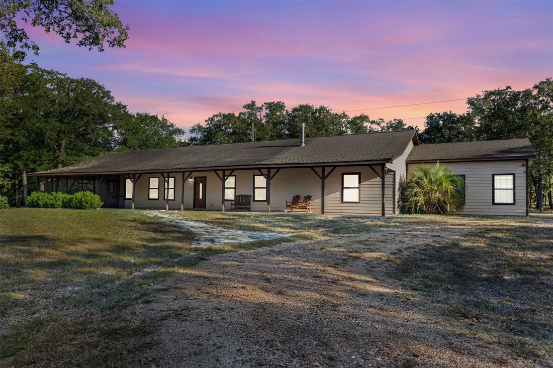 Azienda agricola a La Grange, Texas, Stati Uniti 1 - 18902647
