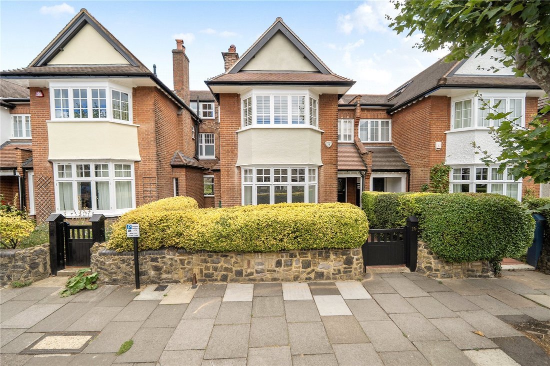 Haus in Muswell Hill, Haringey, England 1 - 18899252
