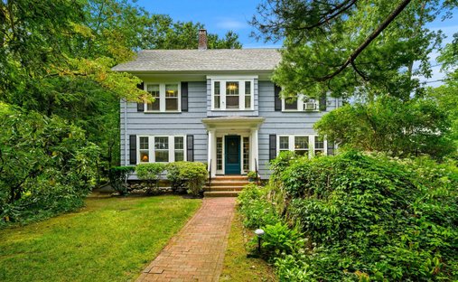 House in Milton, Massachusetts, United States 1