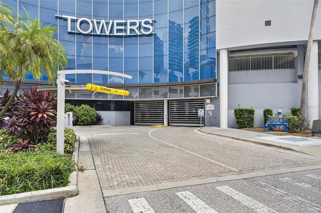 Condo in Tampa, Florida, United States 4 - 18900033