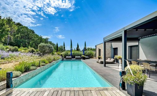 Villa in Meyreuil, Provence-Alpes-Côte d'Azur, France 1
