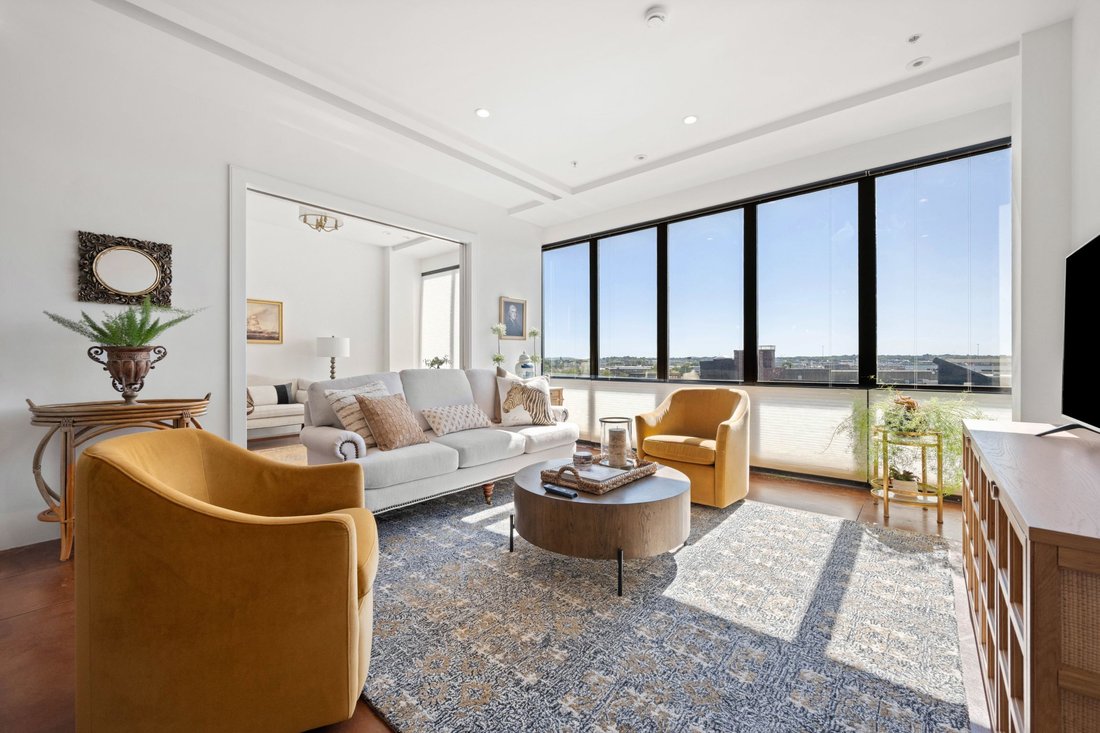 Condo in Boston, Massachusetts, United States 5 - 18903736