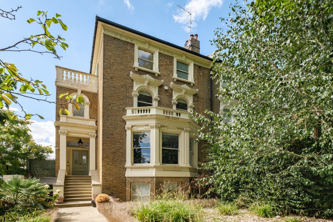 Haus in Highbury, Islington, England 1 - 18902894