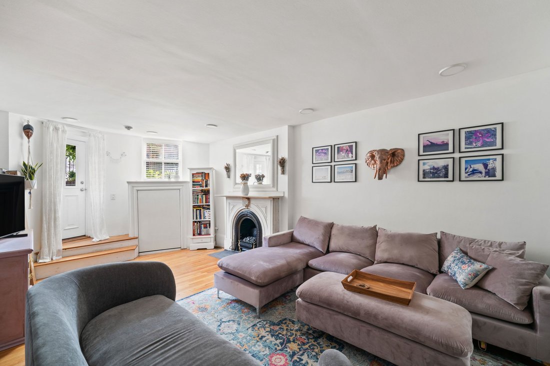 Condo in Boston, Massachusetts, United States 4 - 18903672