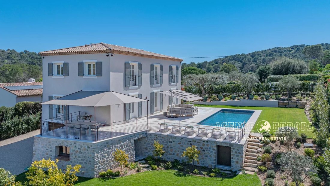 Villa en Mougins, Provenza-Alpes-Costa Azul, Francia 2 - 18902775