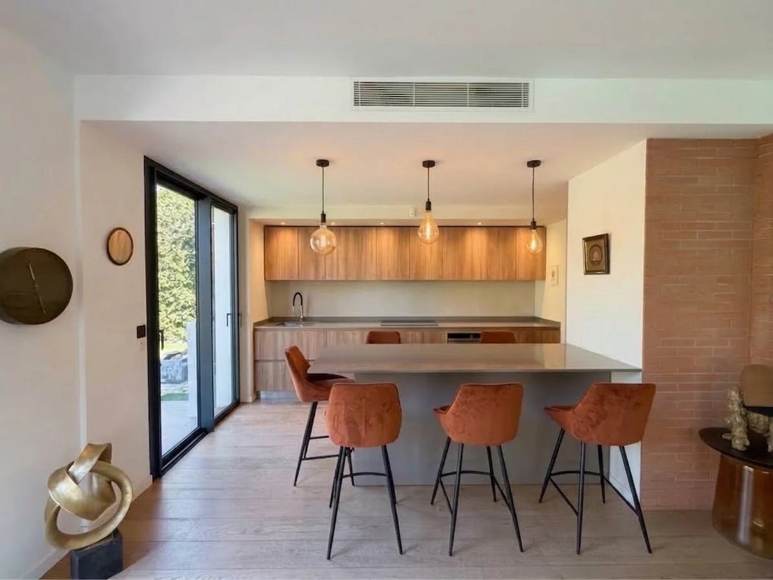 Villa a Mougins, Provenza-Alpi-Costa Azzurra, Francia 2 - 18903036