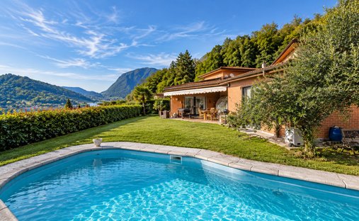 House in Rovio, Val Mara, Ticino 1