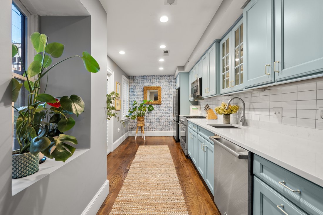 Condo in Boston, Massachusetts, United States 2 - 18903697