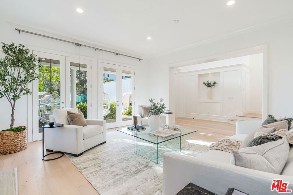 House in Los Angeles, California, United States 4 - 18902802