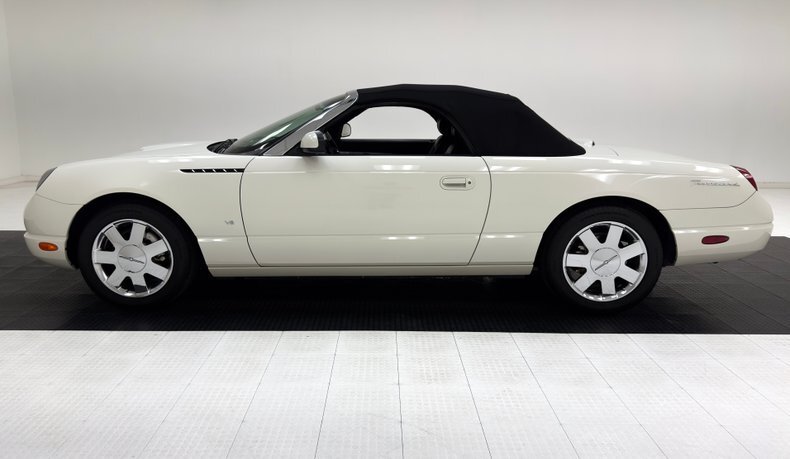 Cabriolet in Morgantown, United States 3 - 18903068