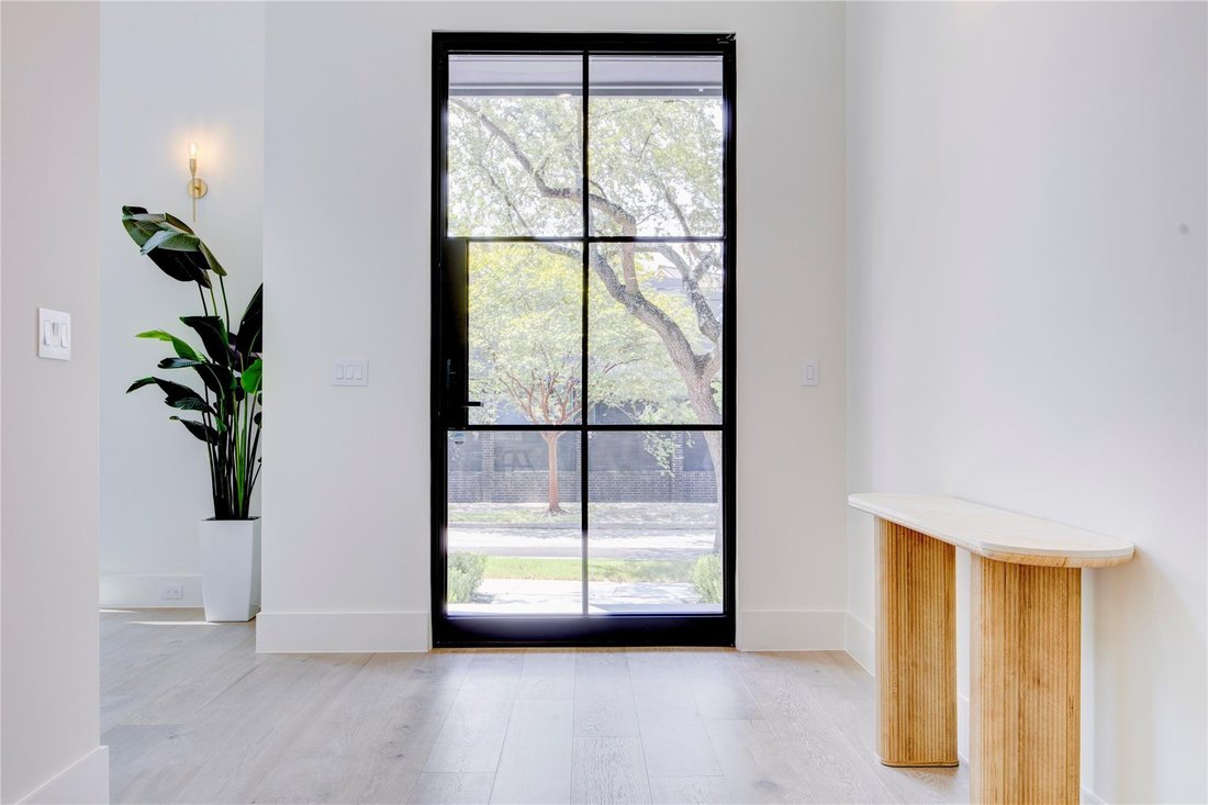 House in Houston, Texas, United States 3 - 18592638