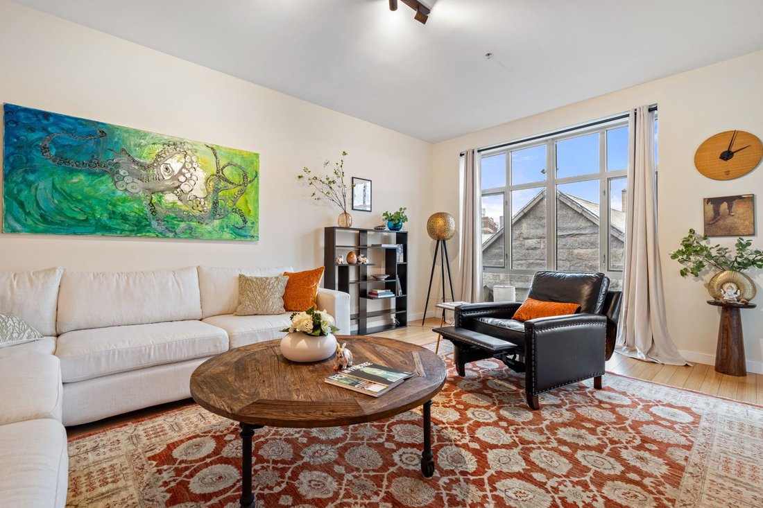 Condo in Boston, Massachusetts, United States 4 - 18903734