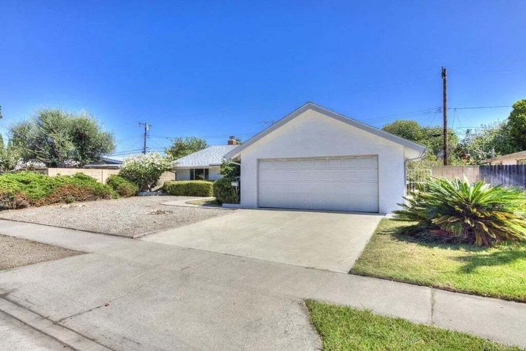 House in Costa Mesa, California, United States 2 - 18903016
