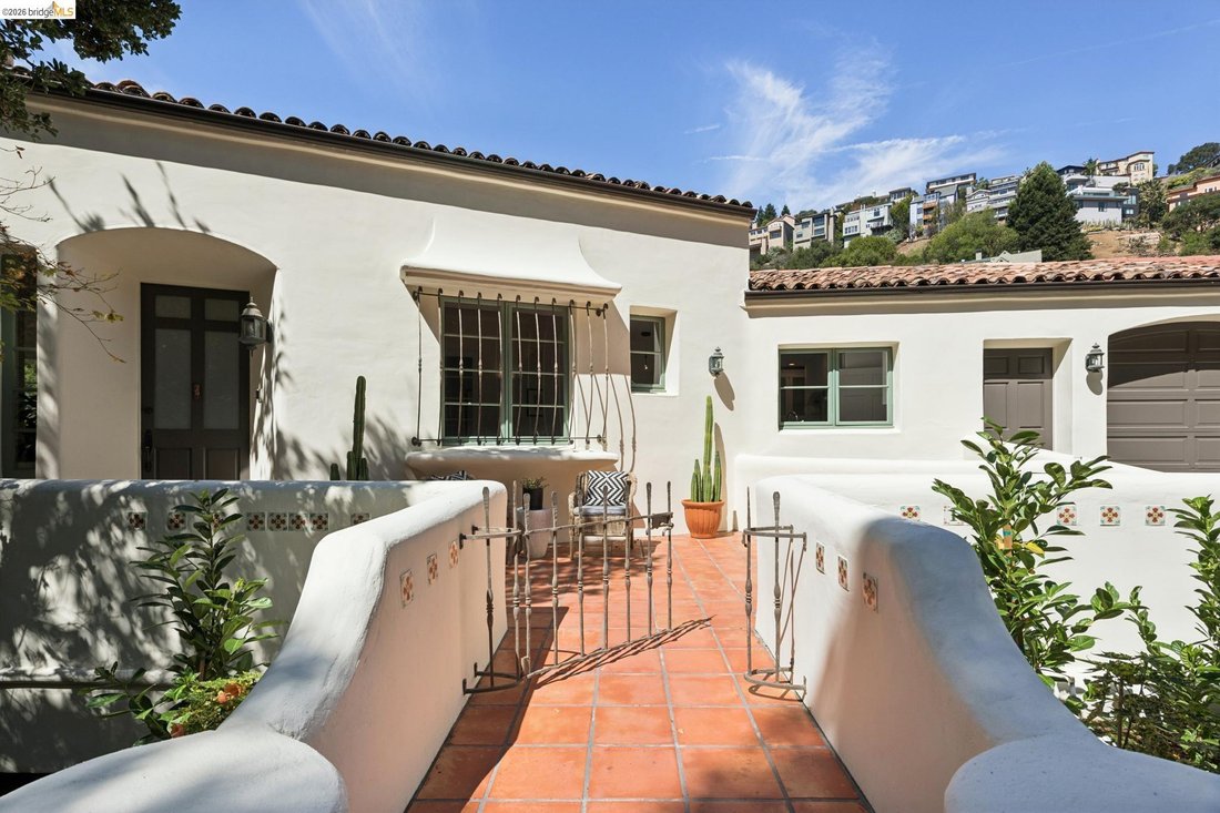 House in Alameda, California, United States 3 - 18903279