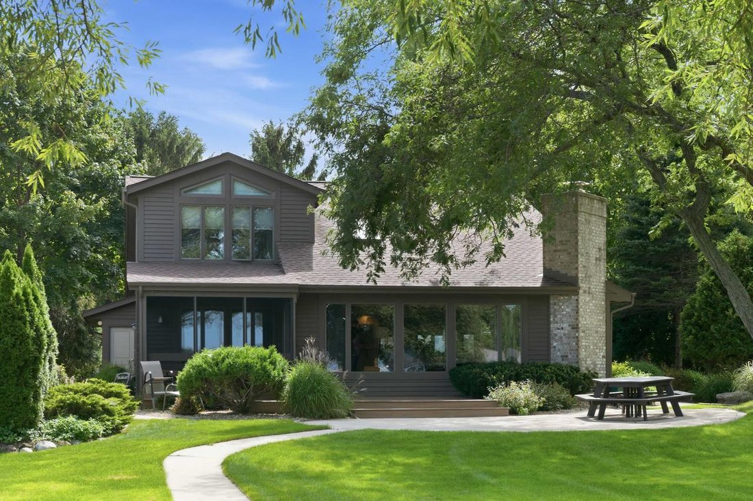 House in Pewaukee, Wisconsin, United States 1 - 18902730