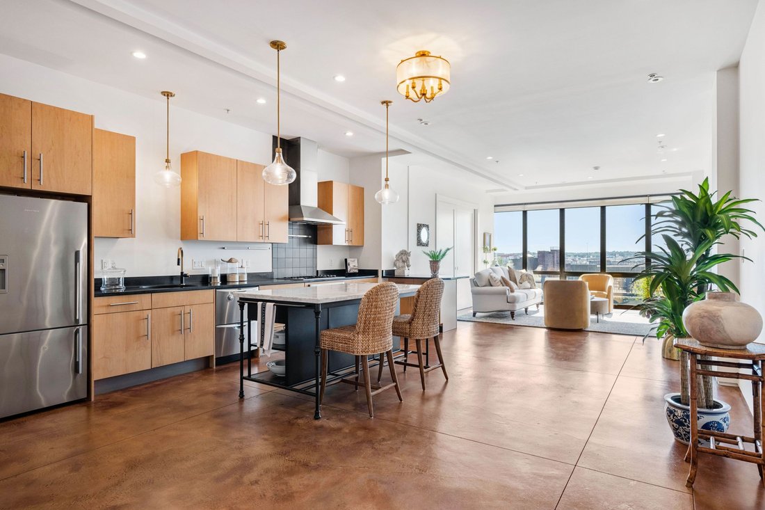 Condo in Boston, Massachusetts, United States 1 - 18903736