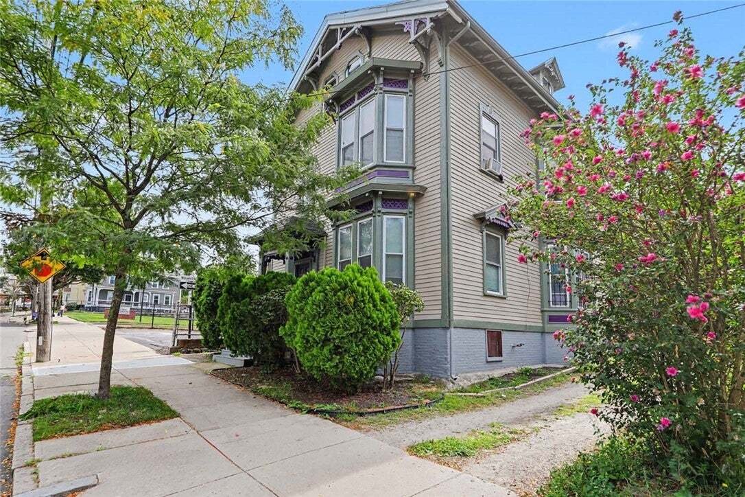 Providence, Rhode Island, United States 1 - 18902938