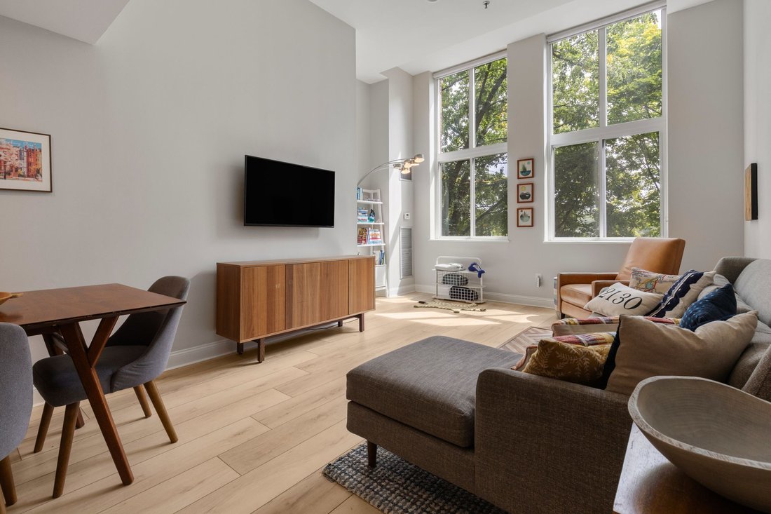 Condo in Boston, Massachusetts, United States 5 - 18903689