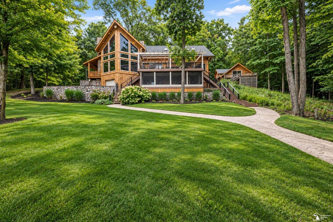 House in Montgomery, Michigan, United States 1 - 18903586