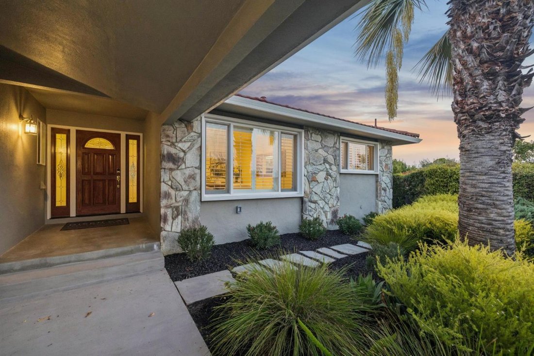 Condo in Millbrae, California, United States 2 - 18903294