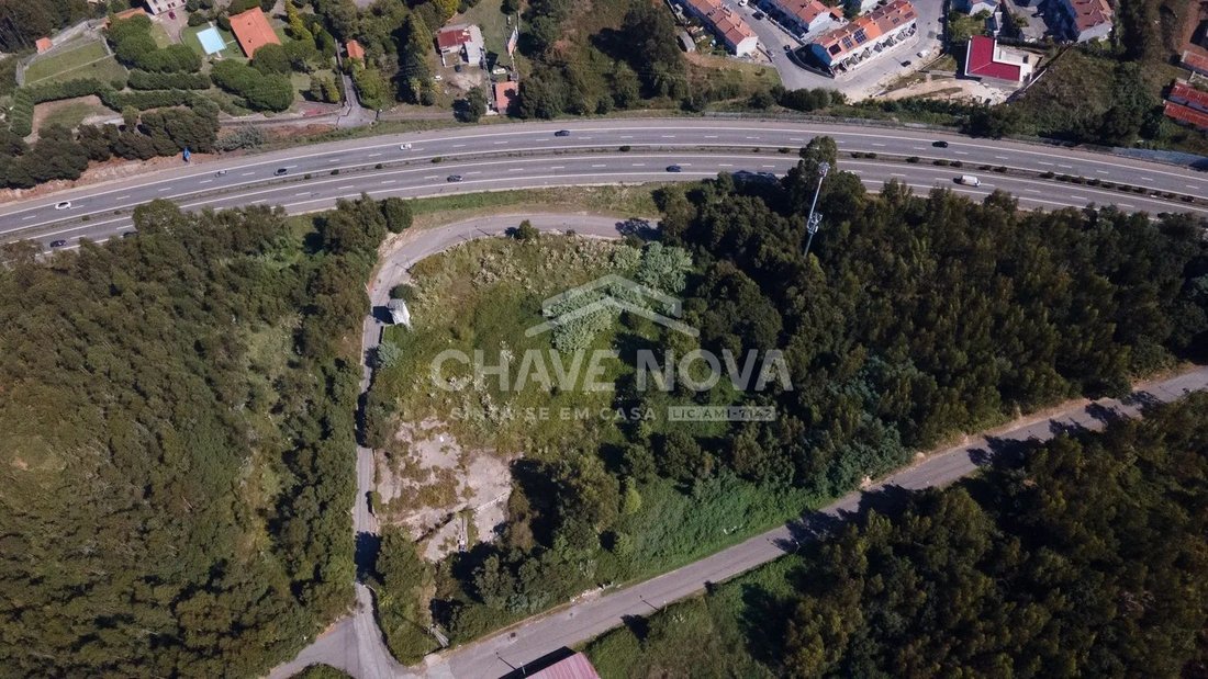 Terreno en Oliveira do Douro, Distrito de Oporto, Portugal 3 - 18903989