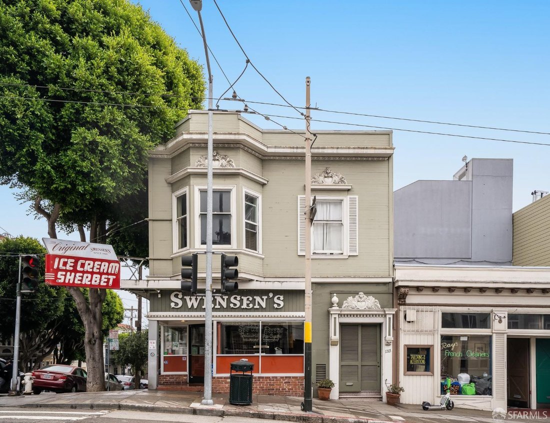 Condo in San Francisco, California, United States 3 - 18902773