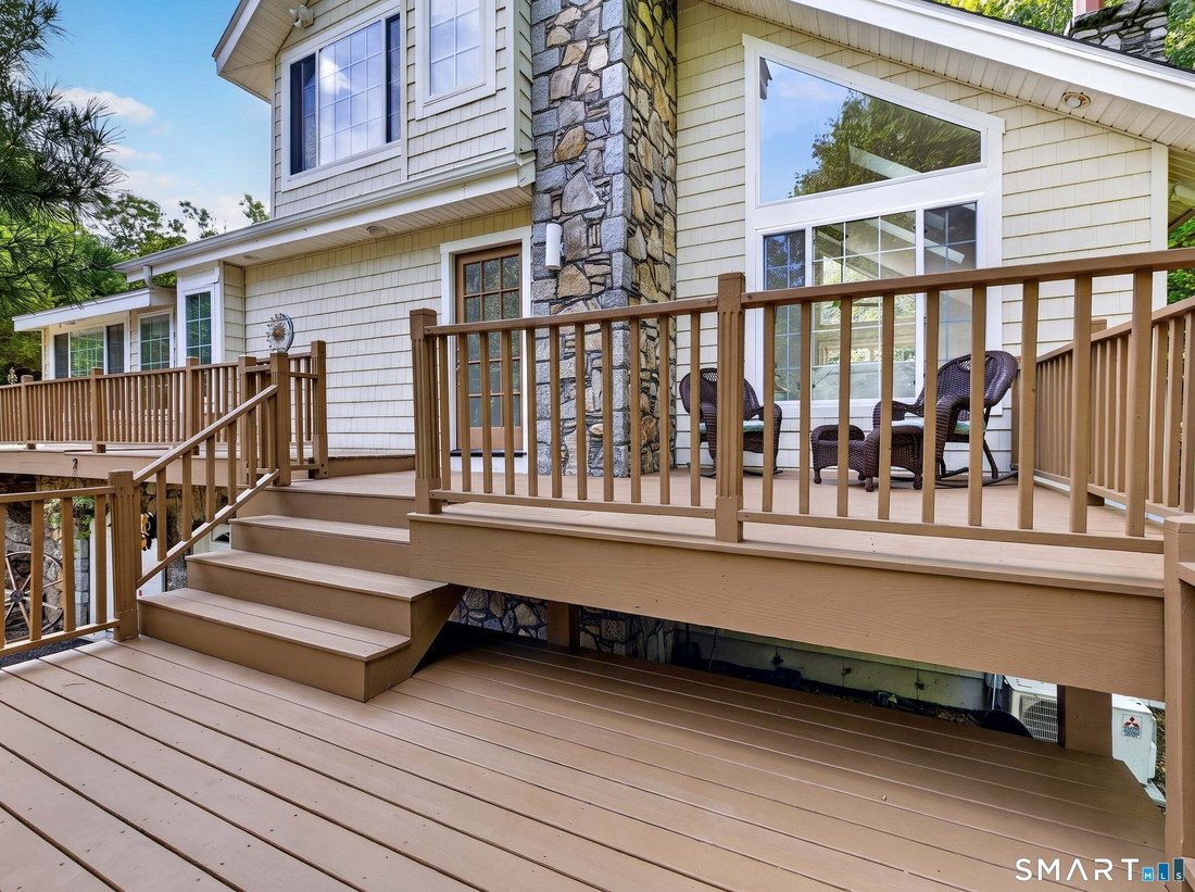 House in Groton, Connecticut, United States 2 - 18903509