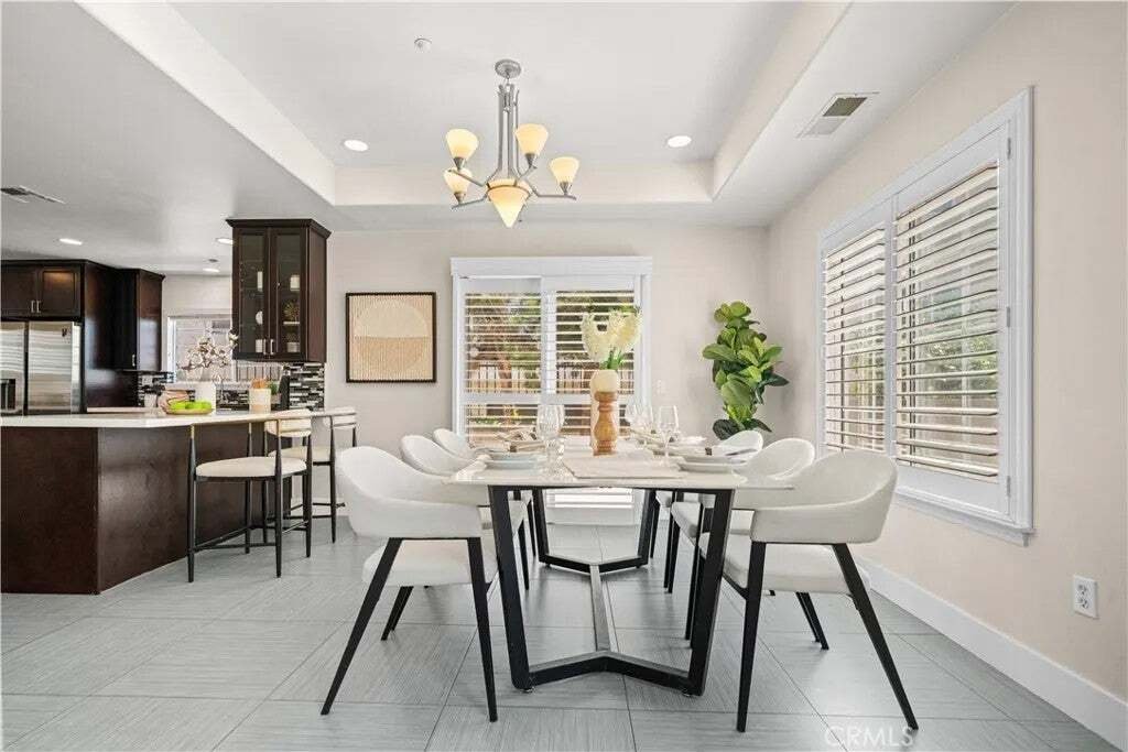 Condo in Monterey Park, California, United States 5 - 18902994