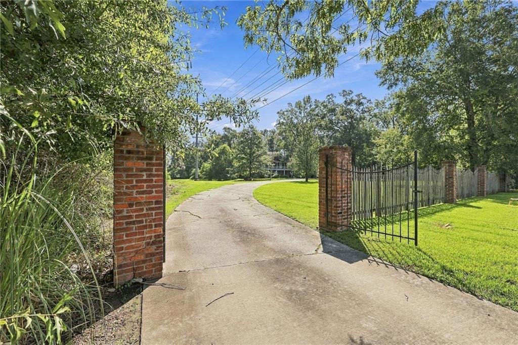 House in Baton Rouge, Louisiana, United States 3 - 18903073