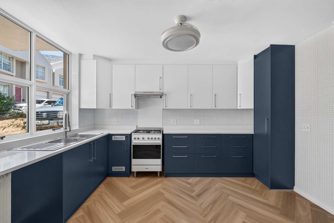 Townhouse in City Centre, City Bowl, Cape Town 5 - 18903738