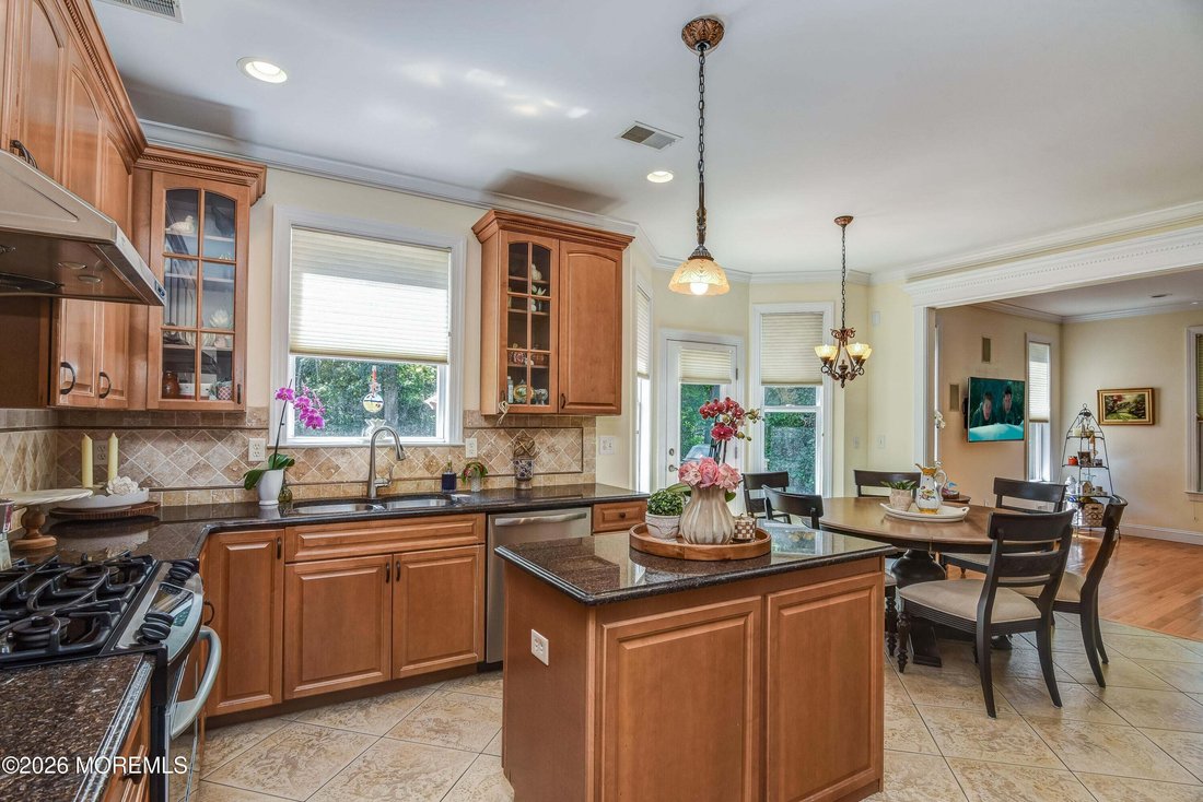 House in Matawan, New Jersey, United States 3 - 18903267