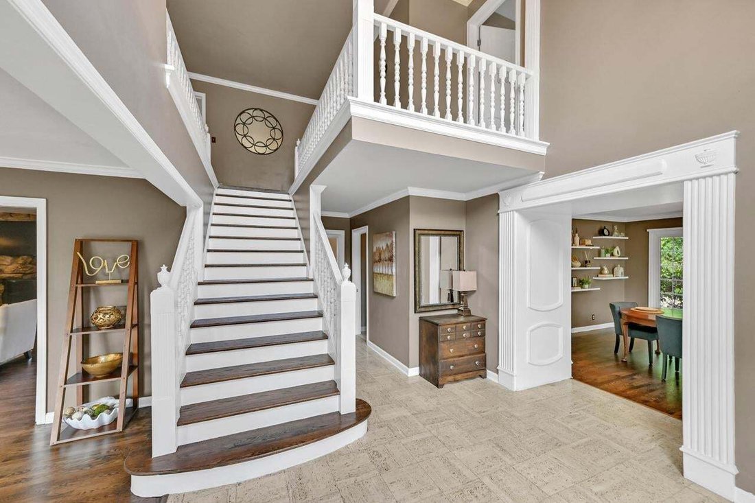 House in Fox Point, Wisconsin, United States 2 - 18902724
