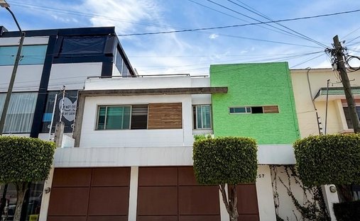 House in Montaña Monarca, Michoacán, Mexico 1