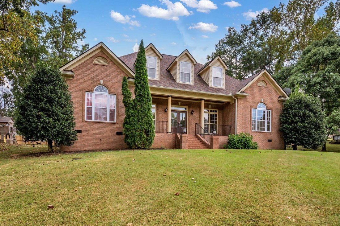 House in Bon Aqua, Tennessee, United States 2 - 18903353