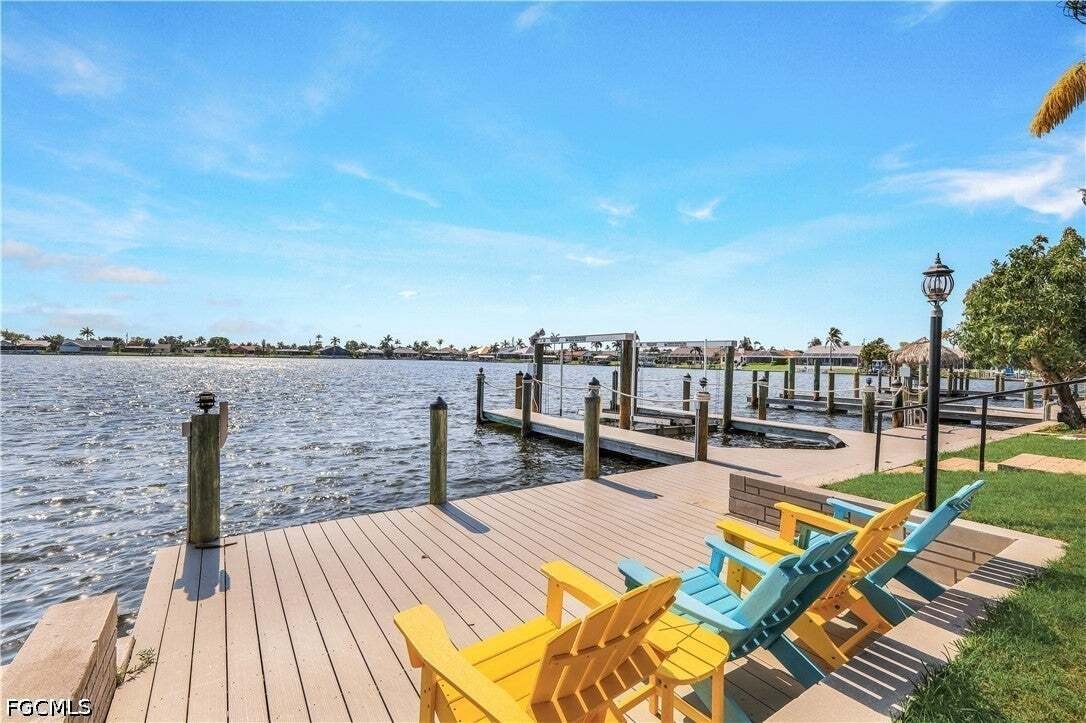 Casa a Cape Coral, Florida, Stati Uniti 3 - 18902960