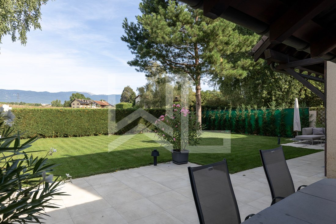 House in Commugny, Vaud, Switzerland 2 - 18902806