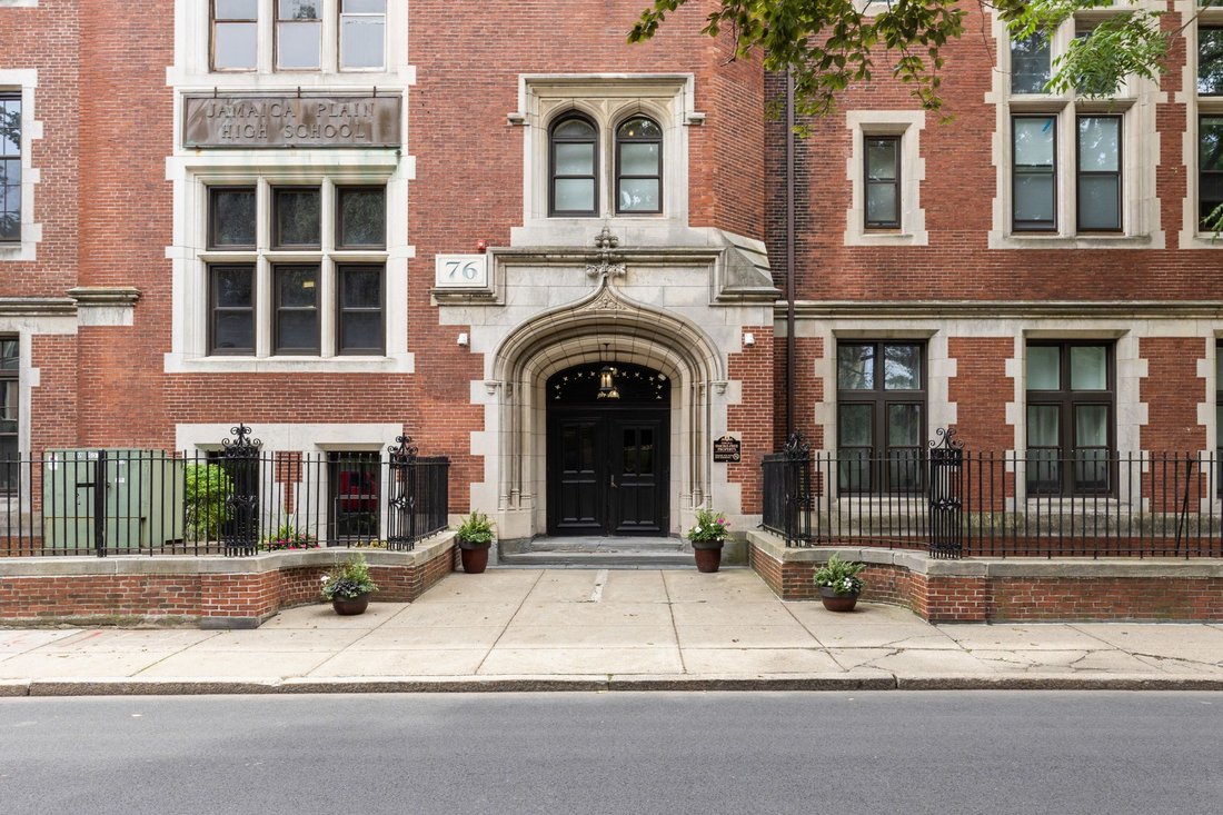 Condo in Boston, Massachusetts, United States 1 - 18903689