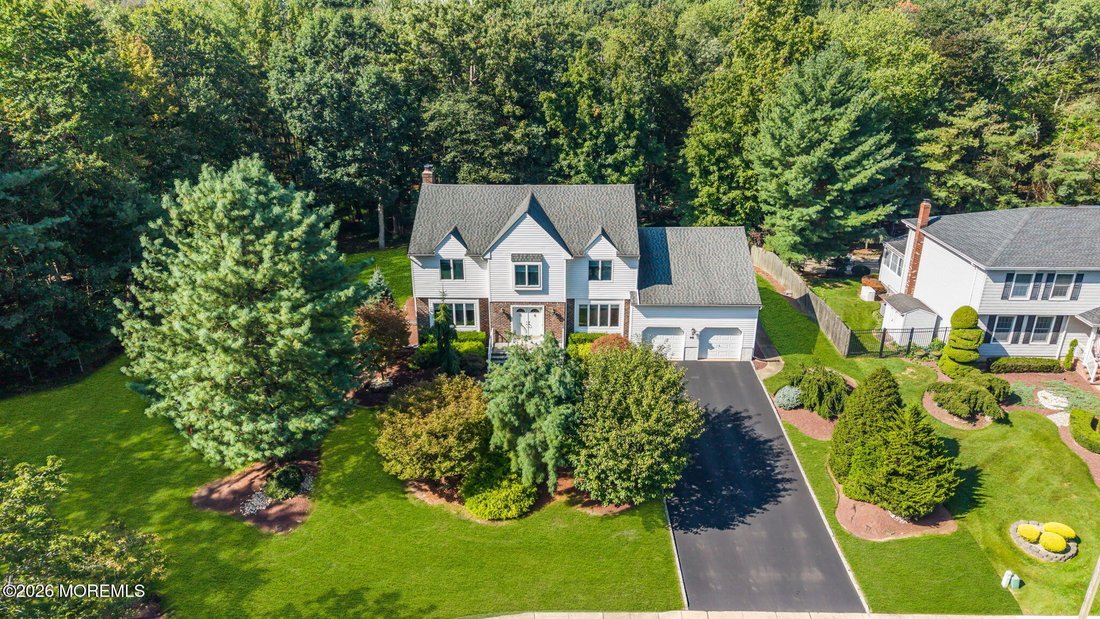 House in Manalapan Township, New Jersey, United States 4 - 18903176