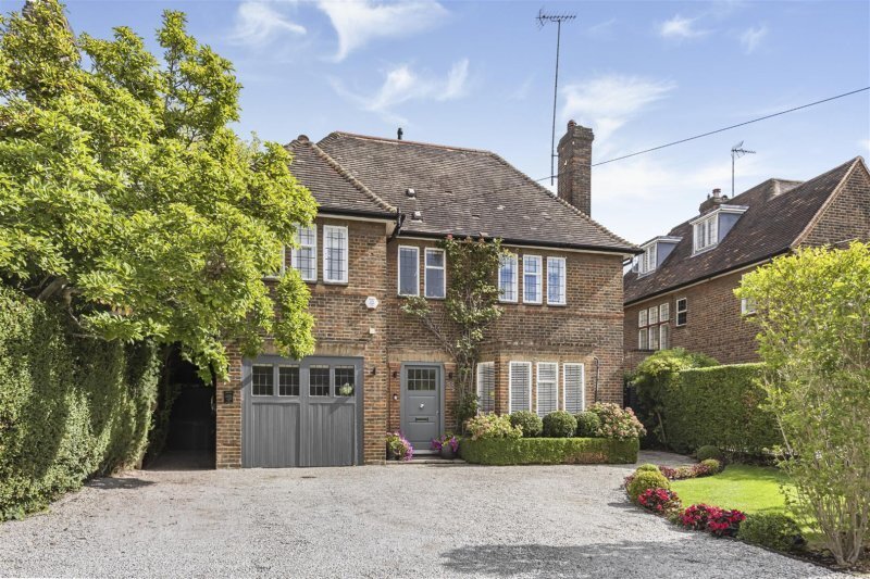 House in Hampstead Garden Suburb, Barnet, England 1 - 18903271