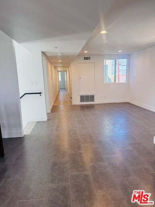 Los Angeles, California, United States 5 - 18902792