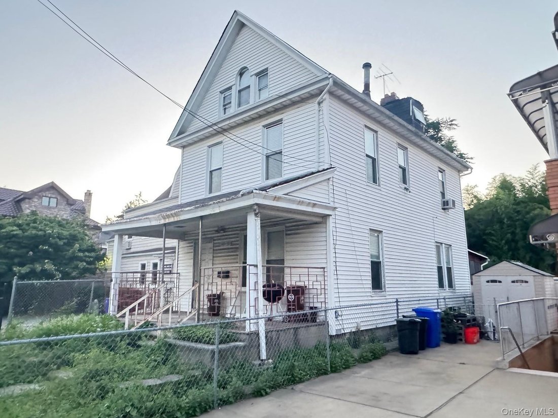 House in New York, New York, United States 1 - 18902892