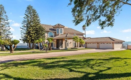 House in Riverside, California, United States 1