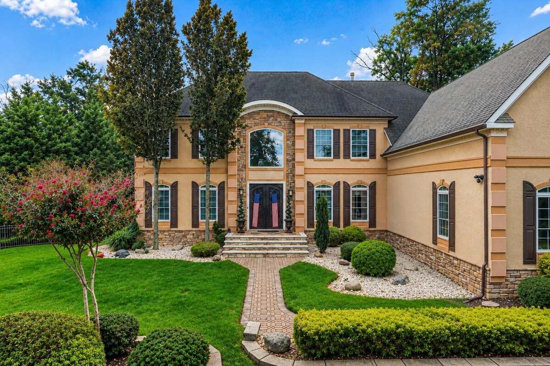House in Monroe Township, New Jersey, United States 3 - 18903274