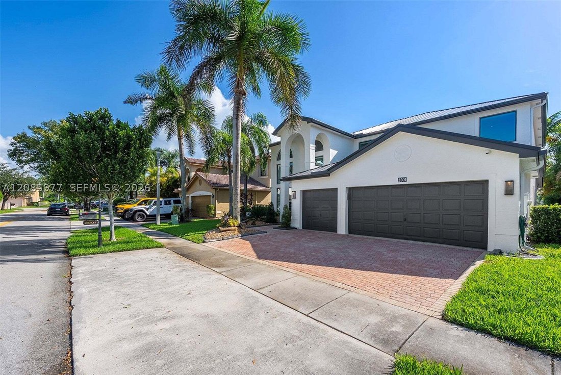 House in Miramar, Florida, United States 4 - 18902958