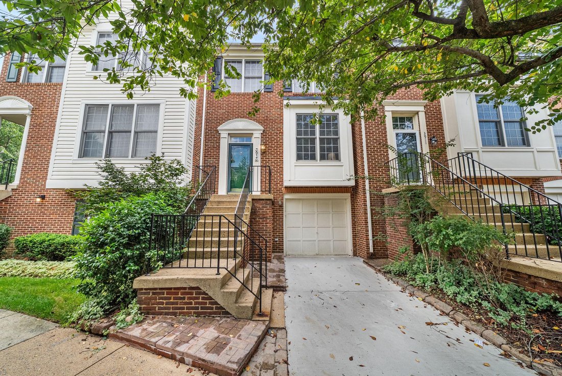 Townhouse in Alexandria, Virginia, United States 1 - 18903679