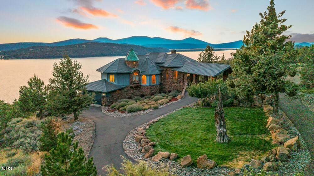 House in Klamath Falls, Oregon, United States 1 - 18902746