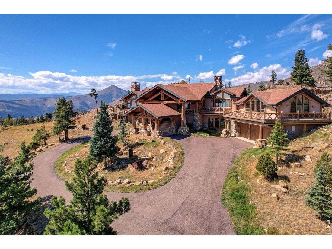 Boulder, Colorado, United States 1 - 18903432